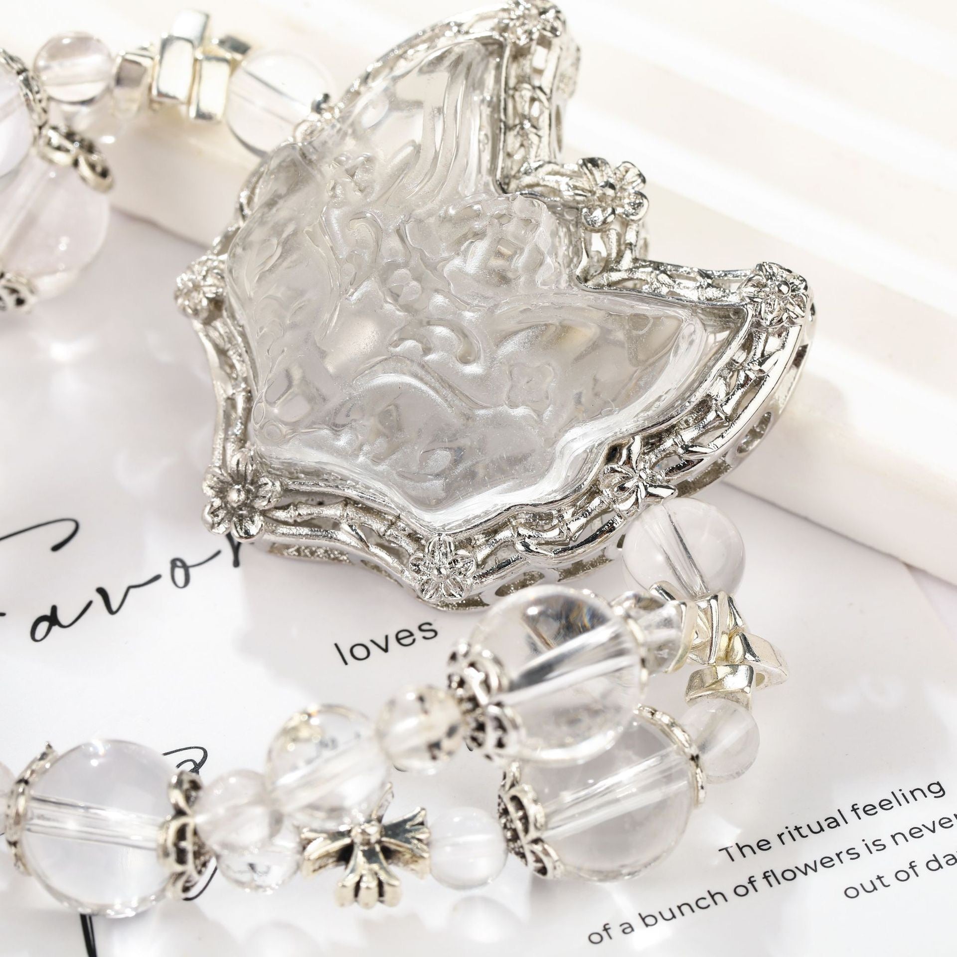 Fox of Clarity | Clear Quartz Protection Bracelet(8-12mm) - MOONQUIET