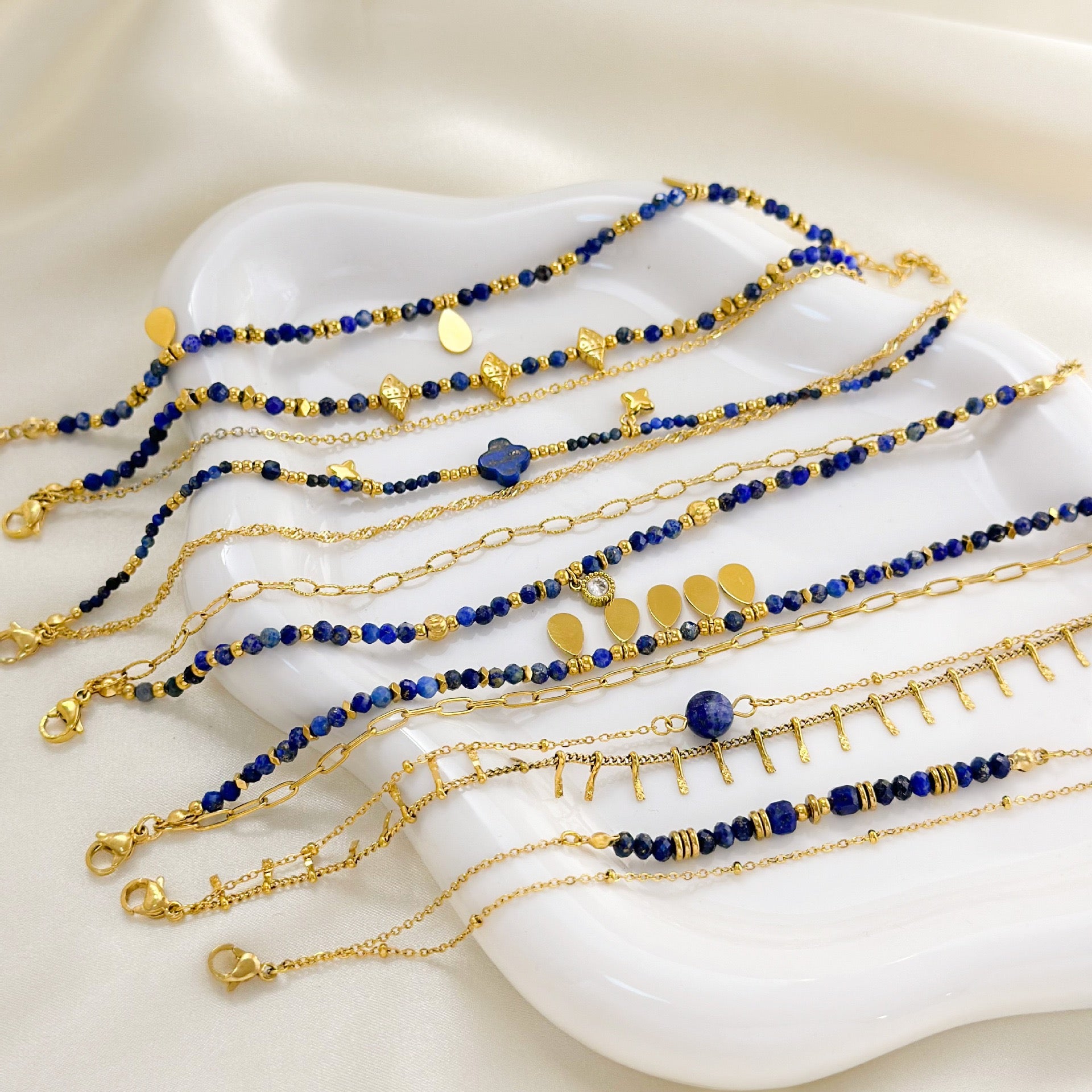 Wisdom in Blue | Lapis Lazuli Bracelet for Intuition & Clarity(Adjustable) - MOONQUIET