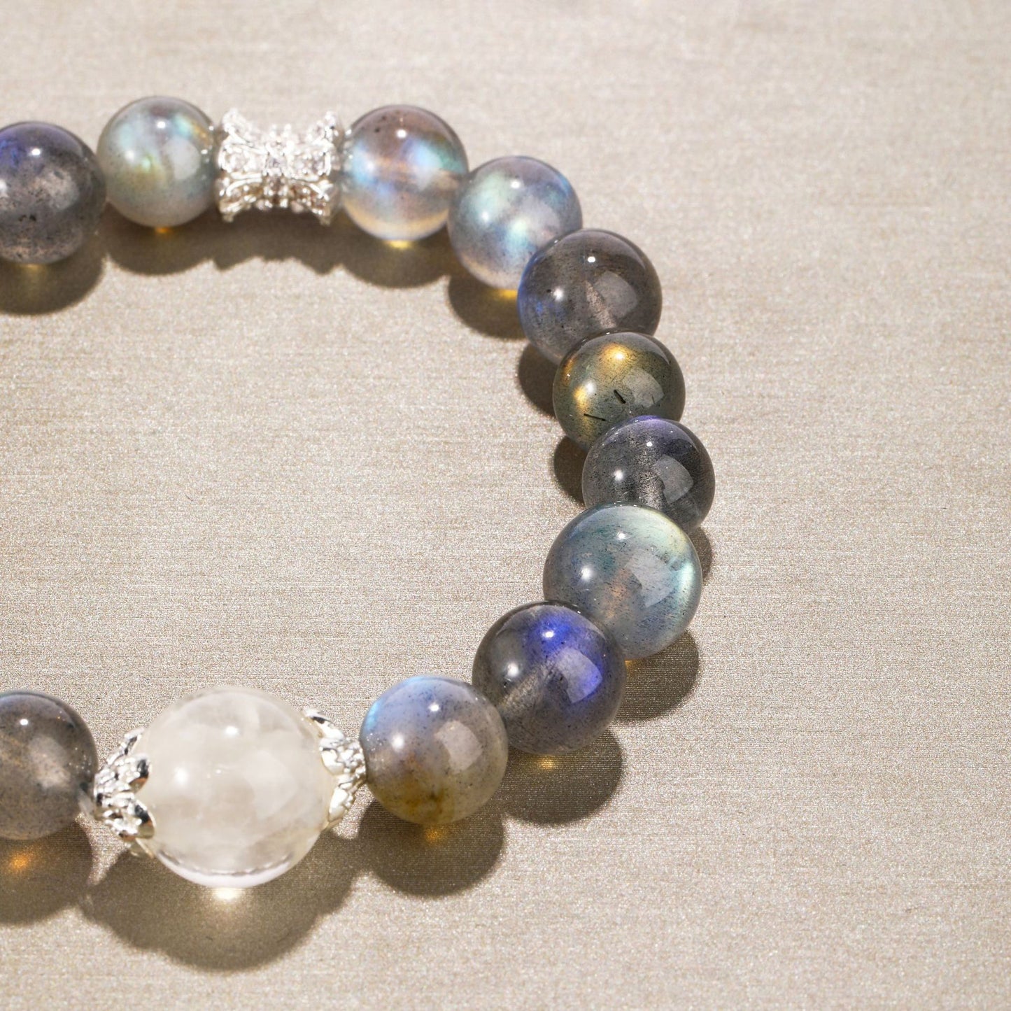 Intuition & Clarity Bracelet – Gray Moonstone with White Phantom Center(9&12mm)
