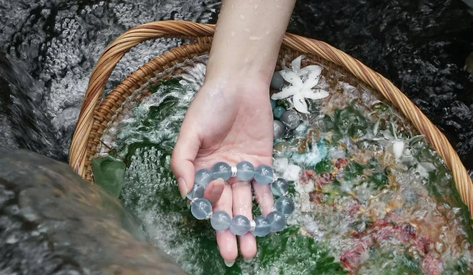 How to Cleanse Crystals: 7 Easy and Safe Methods - MOONQUIET