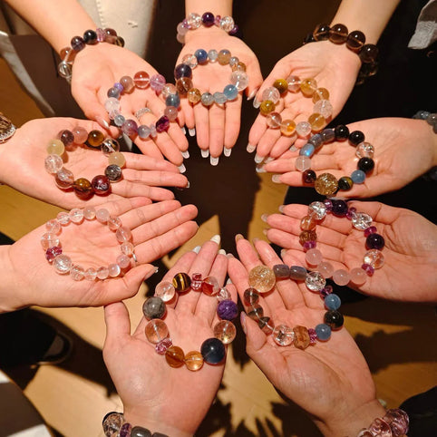 Crystal Healing for Beginners — How to Choose and Use Your First Crystal - MOONQUIET