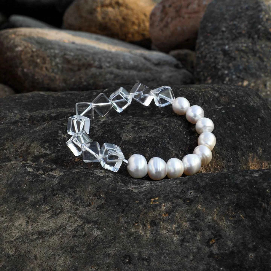 Clear Quartz & Freshwater Pearl Bracelet