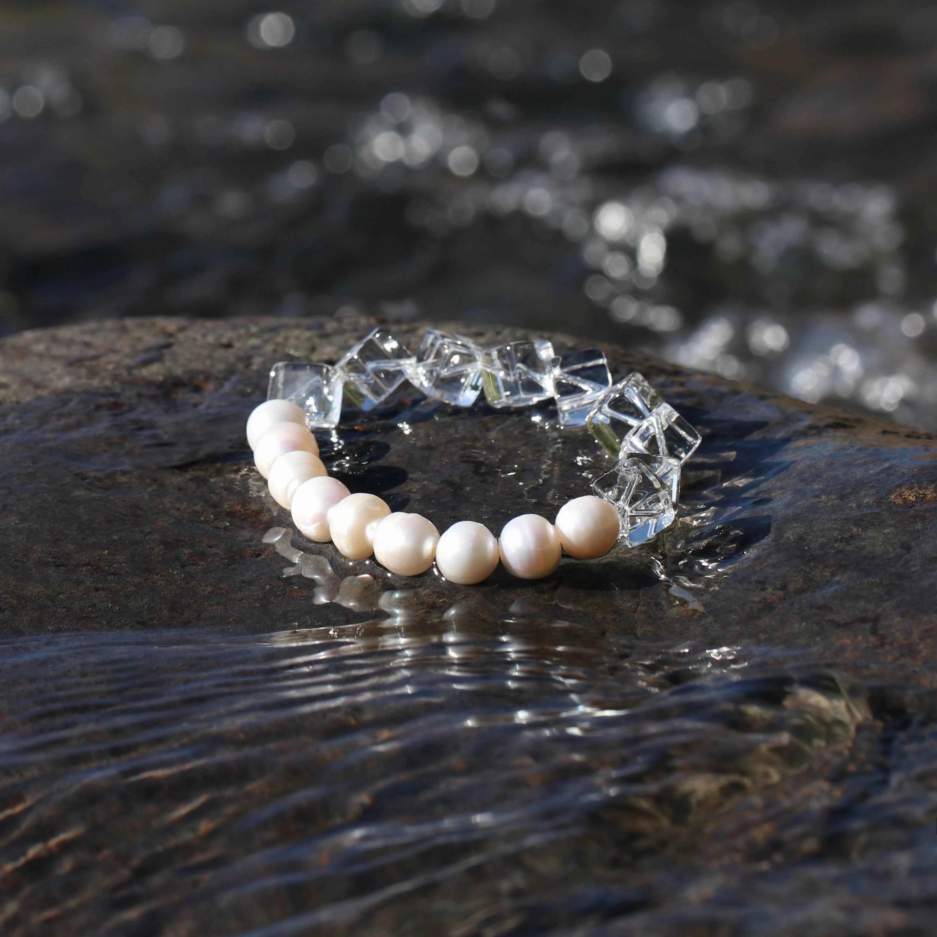 Clear Quartz & Freshwater Pearl Bracelet