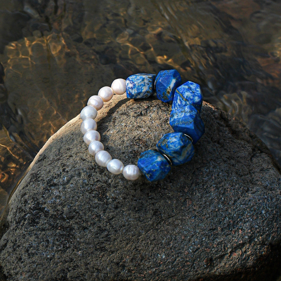 Lapis Lazuli & Freshwater Pearl Bracelet | Wisdom & Calm