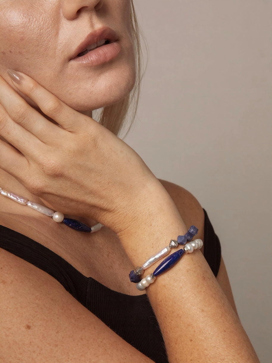 Sodalite & Freshwater Pearl Bracelet | Calm & Clarity