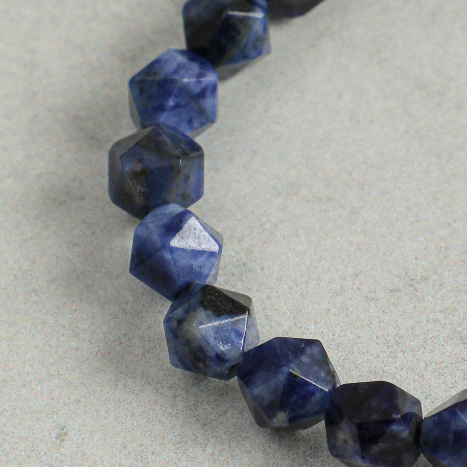 Sodalite & Freshwater Pearl Bracelet | Calm & Clarity