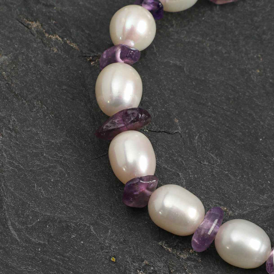 Amethyst & Freshwater Pearl Bracelet | Intuition & Inner Calm