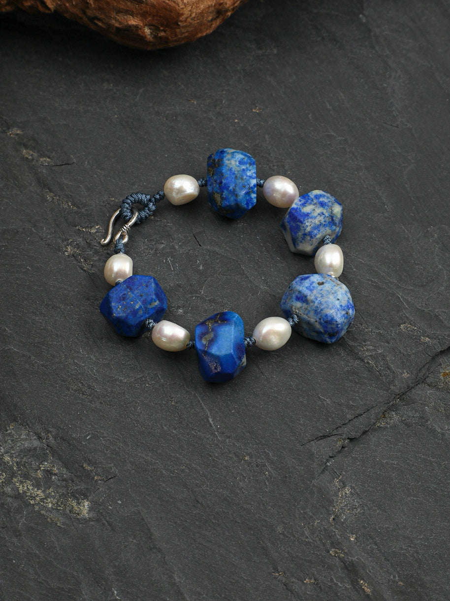 Lapis Lazuli & Baroque Pearl Bracelet | Intuition & Calm