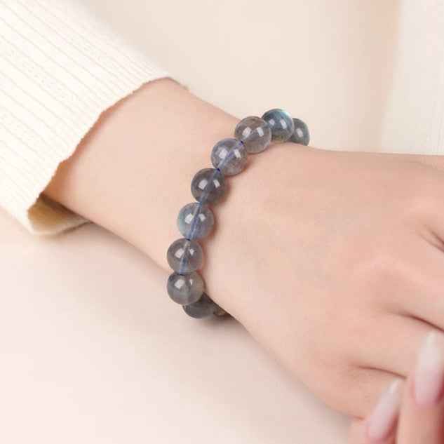 Gray Moonstone Bracelet ｜The Stone of Transformation（8mm）