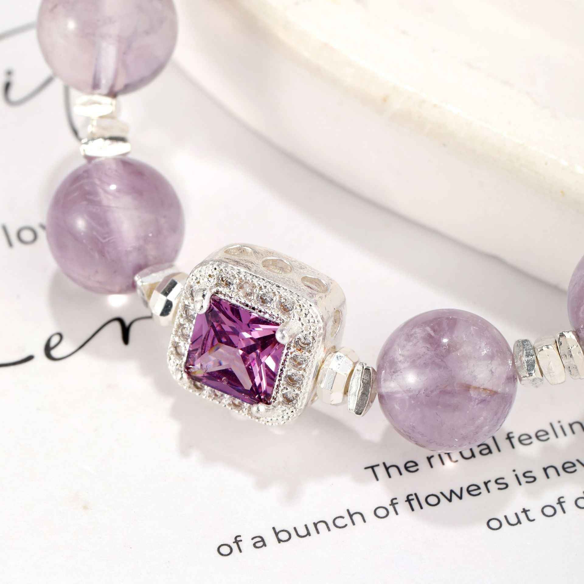 Astrologer’s Soul Bond – The Amethyst Rabbit Hair Crystal Bracelet（Adjustable）