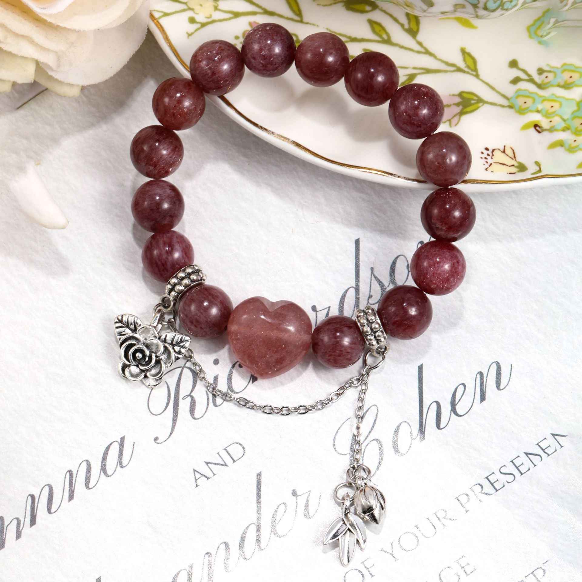 Heart of Love |Strawberry Quartz Bracelet（11mm）